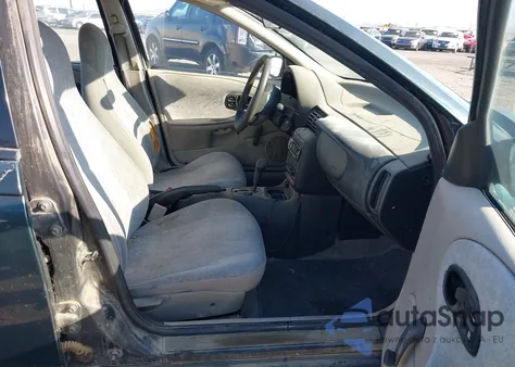 1996 Saturn Sl1 from USA, damaged, VIN 1G8ZH5285TZ376218